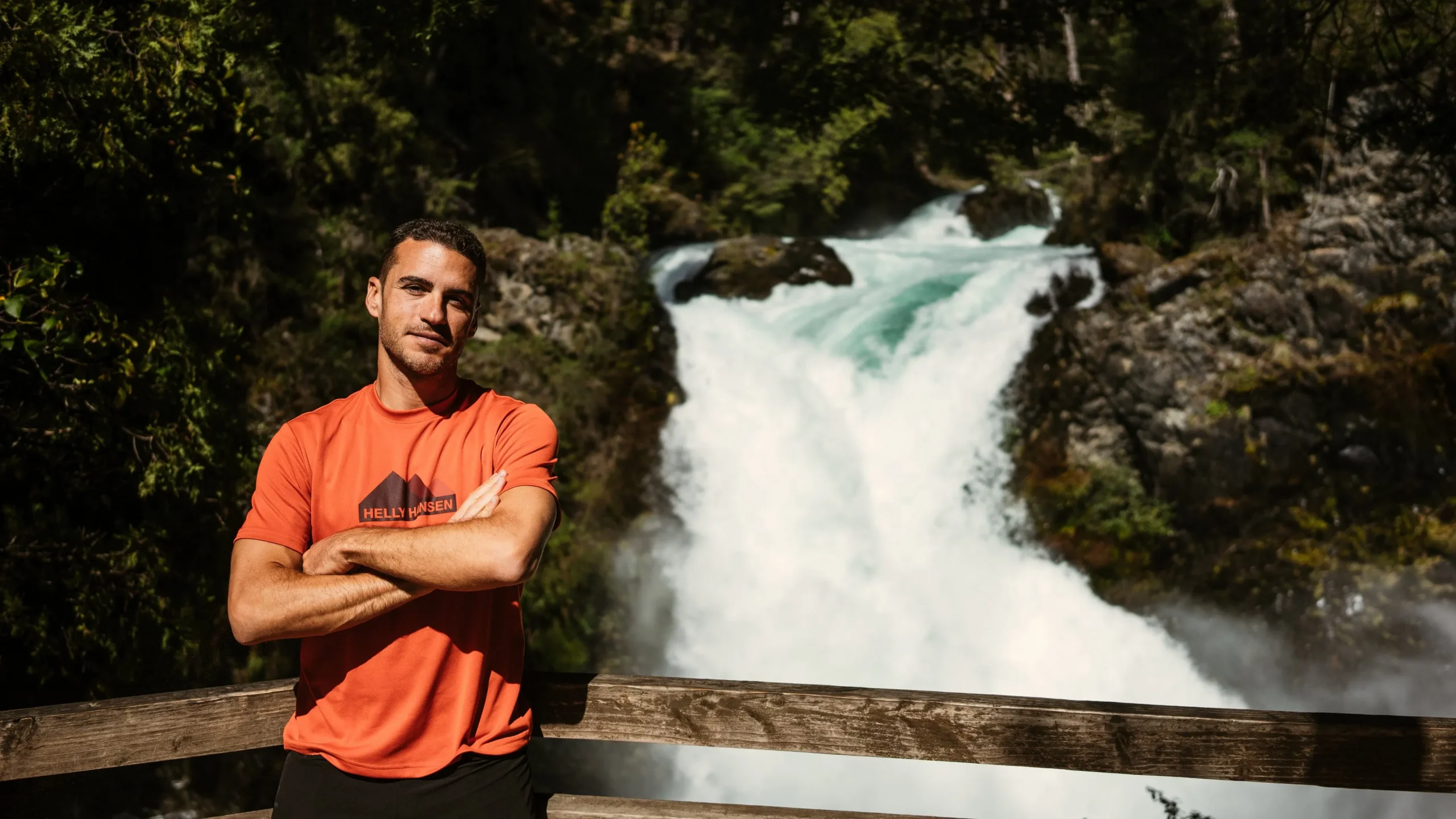 Foto en la cascada de Los Alerces