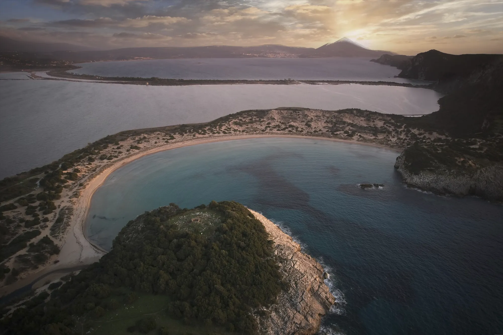 Playa de Voidokilia