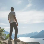 Yo posando en el Nahuel Huapi