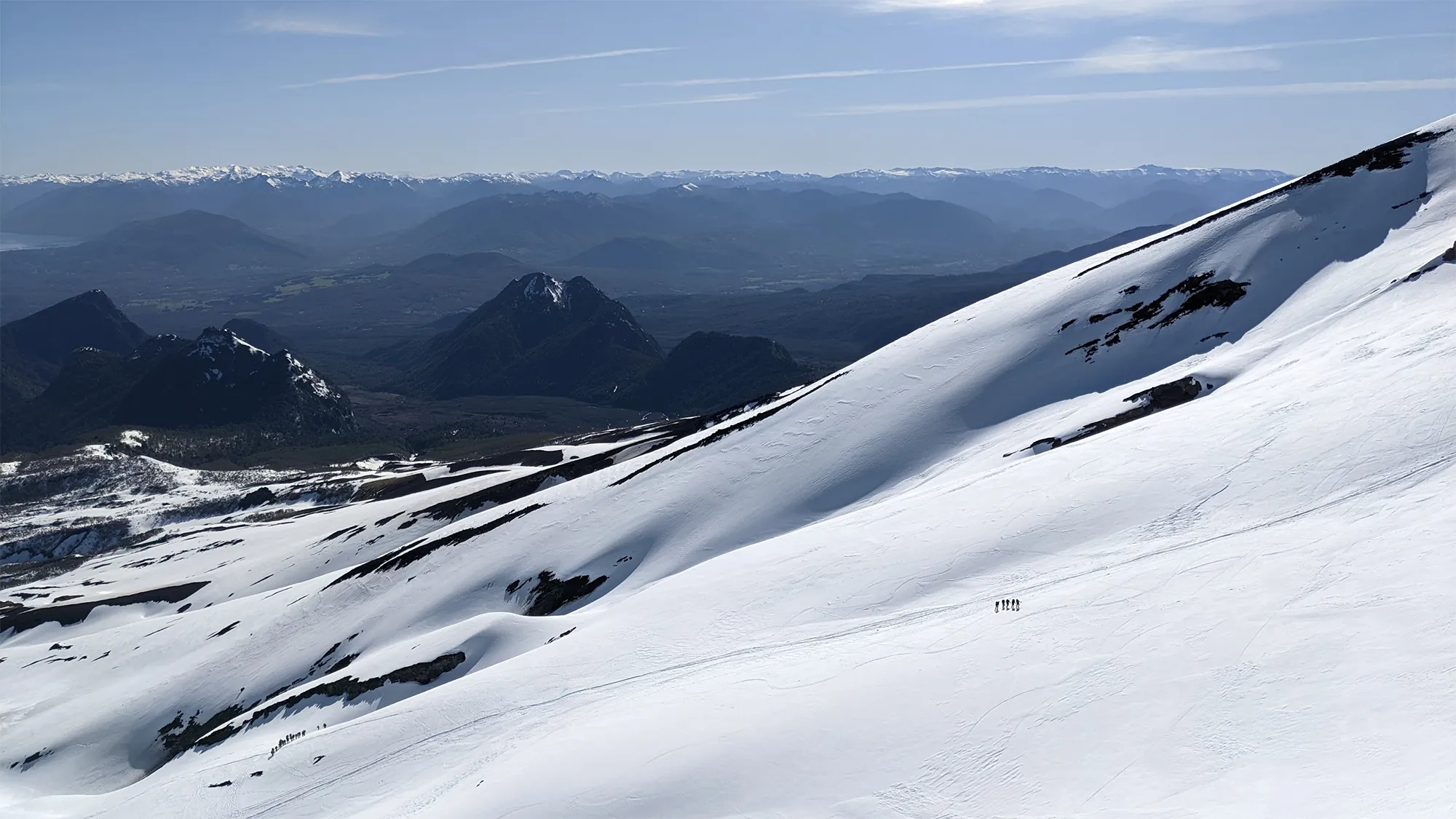 Subiendo el Villarrica por la cara norte. 