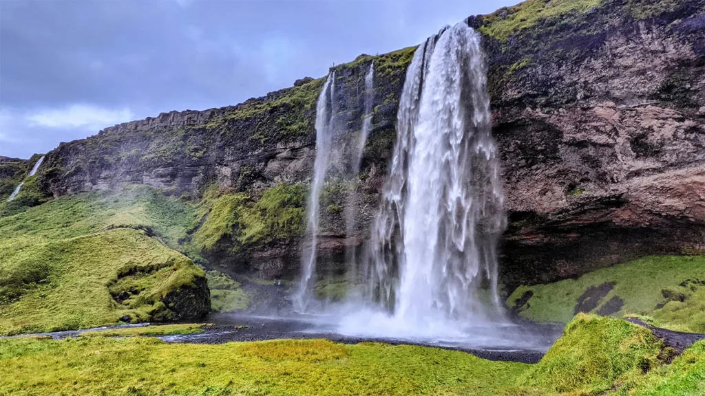 Cascada de Seljalandsfoss