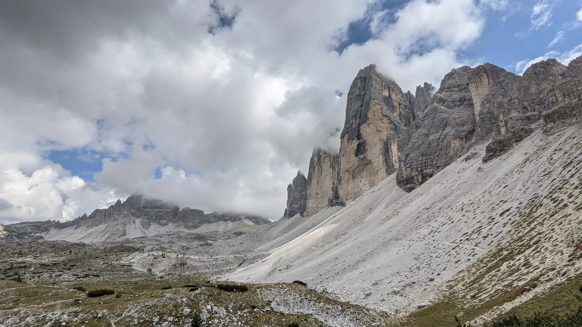 Panorámica de las Tres Cimas de Lavaredo